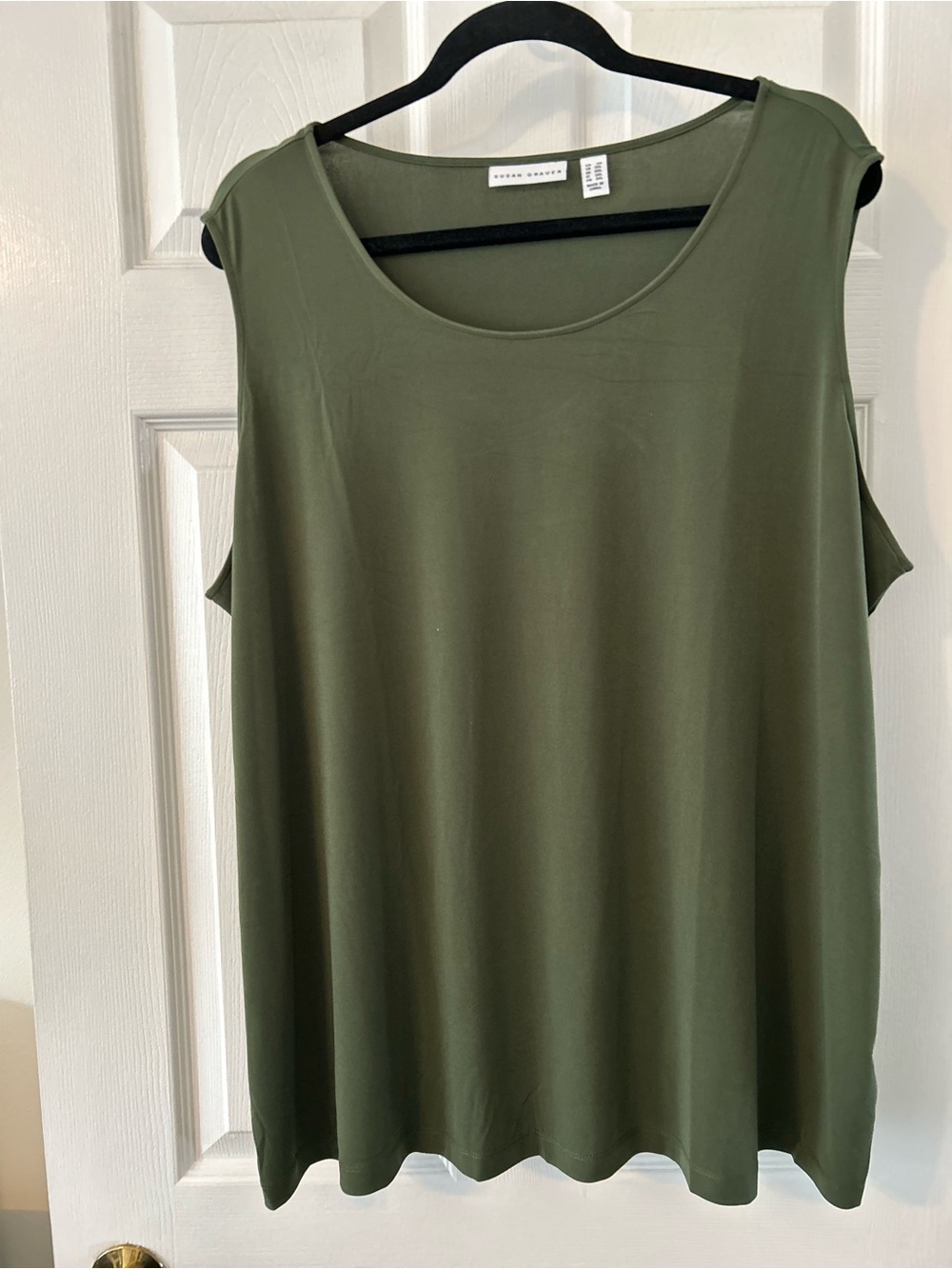 Susan Graver Olive Sleeveless Scoop Neck Tank